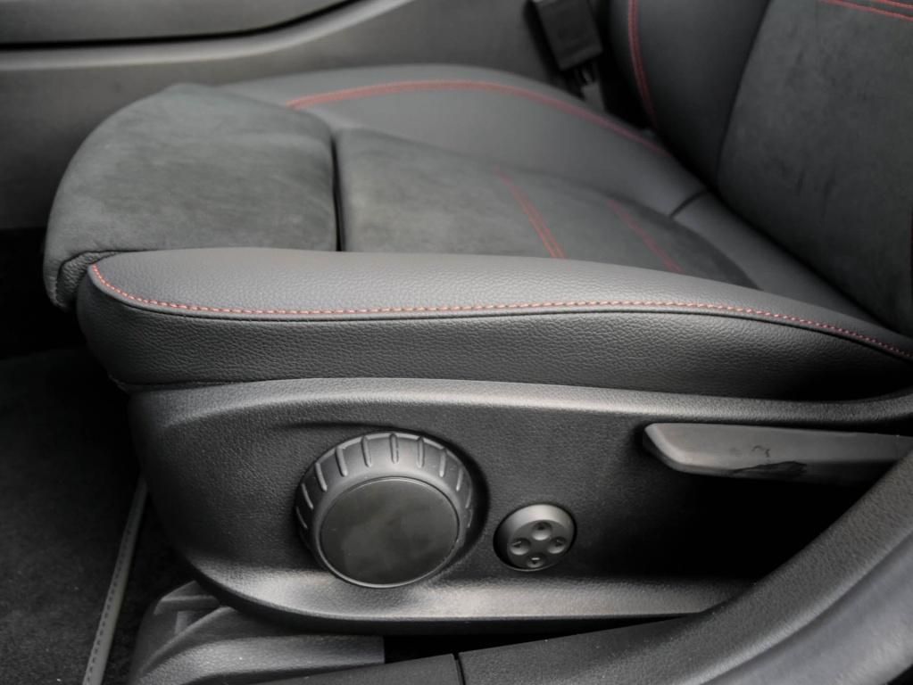 Mercedes-Benz CLA 200 2026