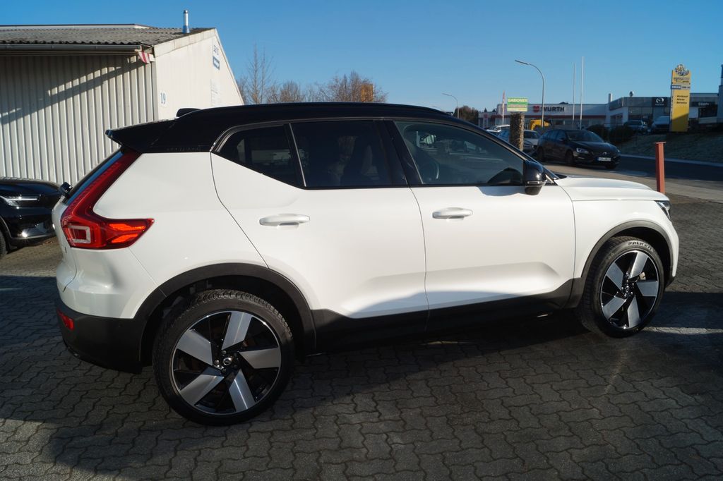 Volvo XC40 2023