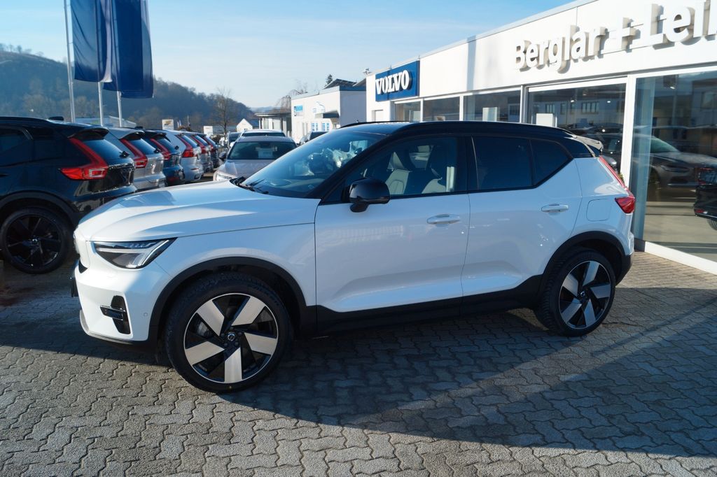 Volvo XC40 2023