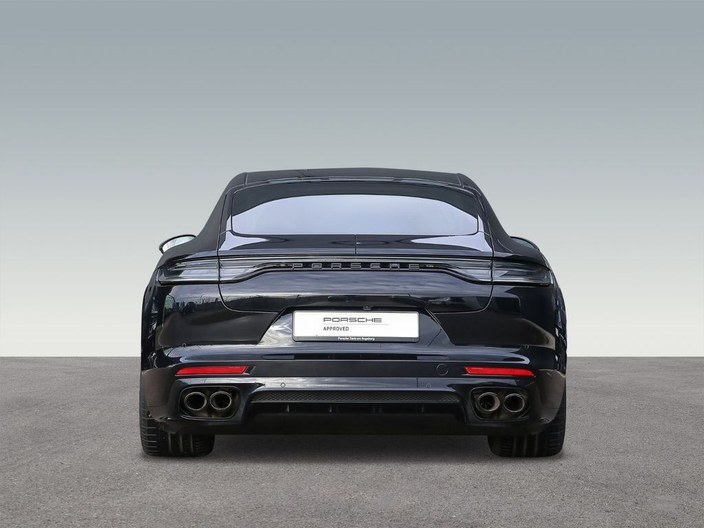 Porsche Panamera 2022