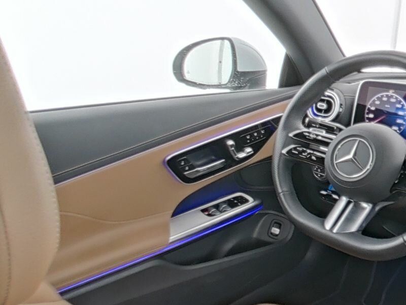 Mercedes-Benz CLE 200 2024