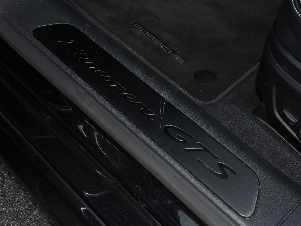 Porsche Panamera 2022