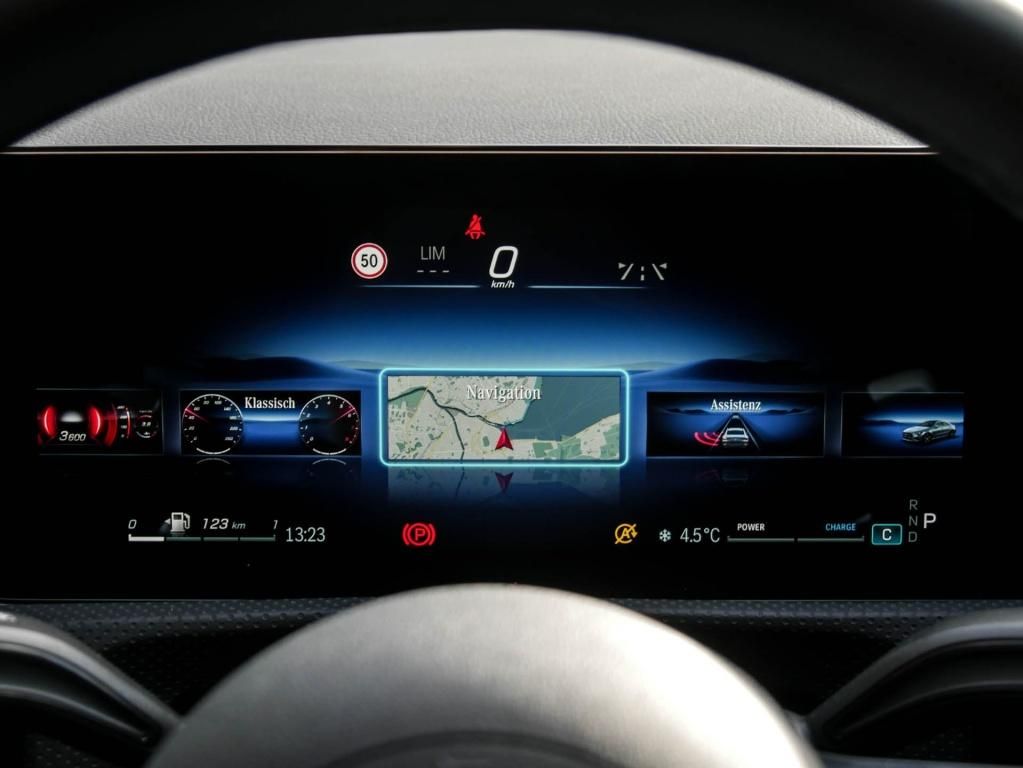 Mercedes-Benz CLA 200 2026