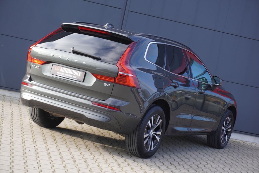 Volvo XC60 2022