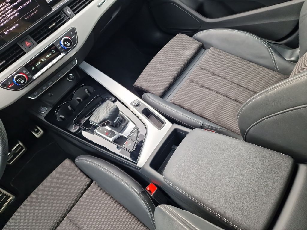 Audi A4 2024