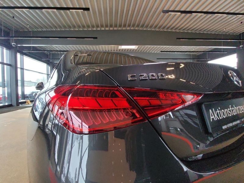 Mercedes-Benz C 200 2026