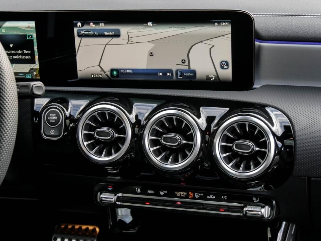 Mercedes-Benz CLA 200 2026