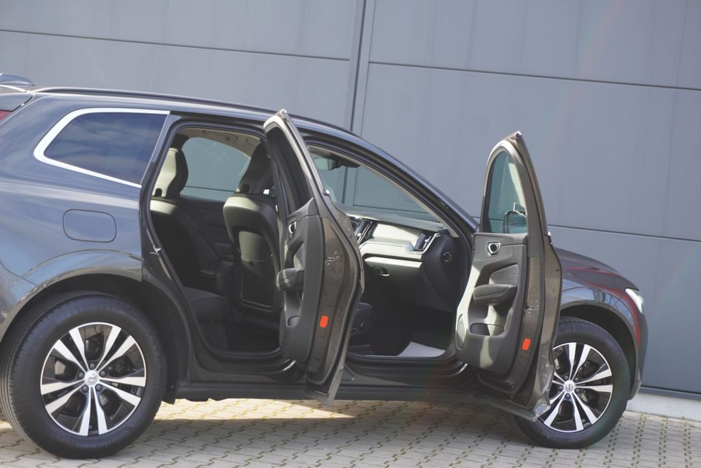 Volvo XC60 2022