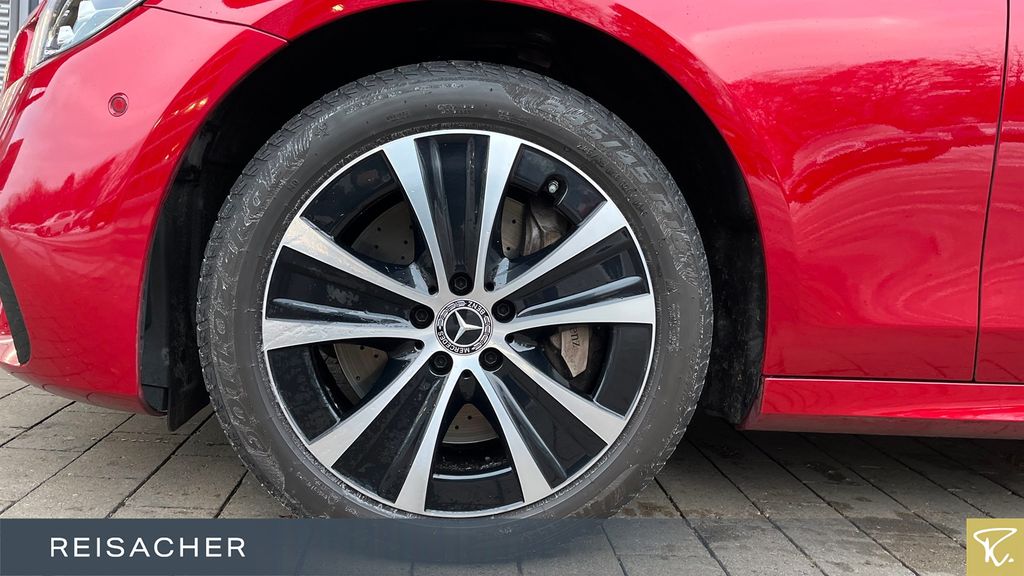 Mercedes-Benz E 300 2023