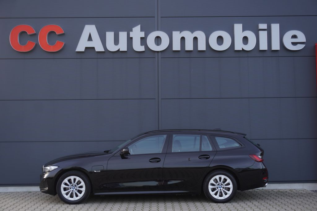 BMW 320 2022