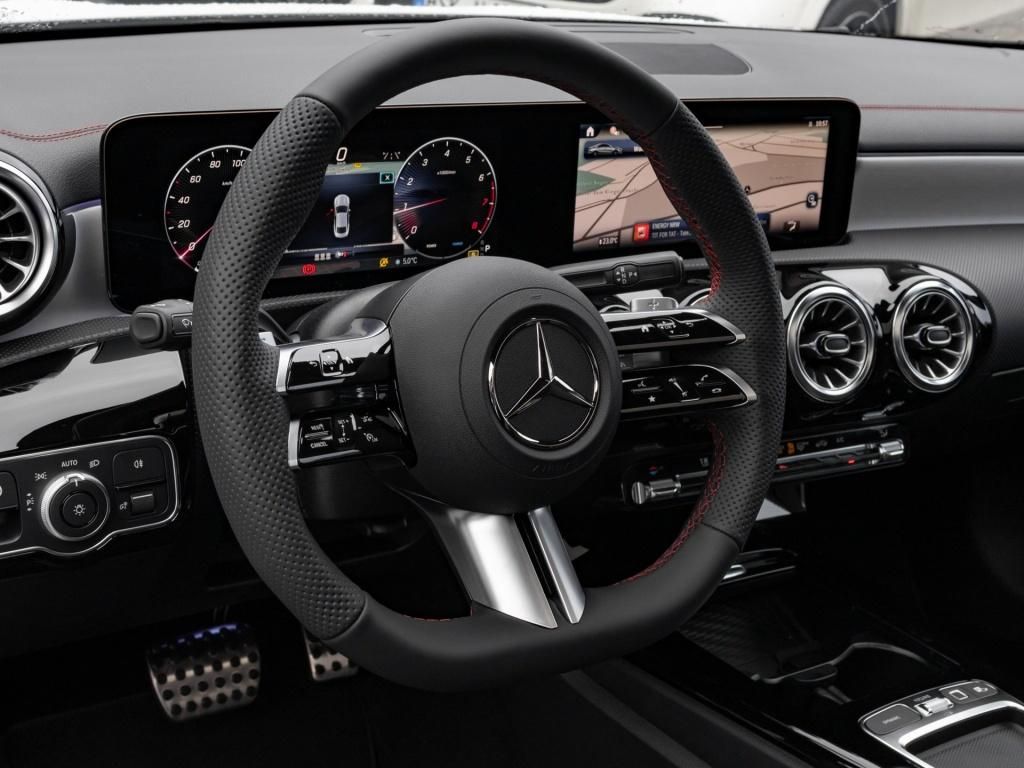 Mercedes-Benz CLA 200 2026