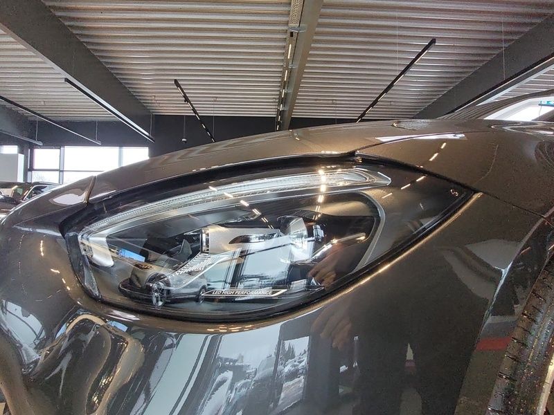 Mercedes-Benz C 200 2026