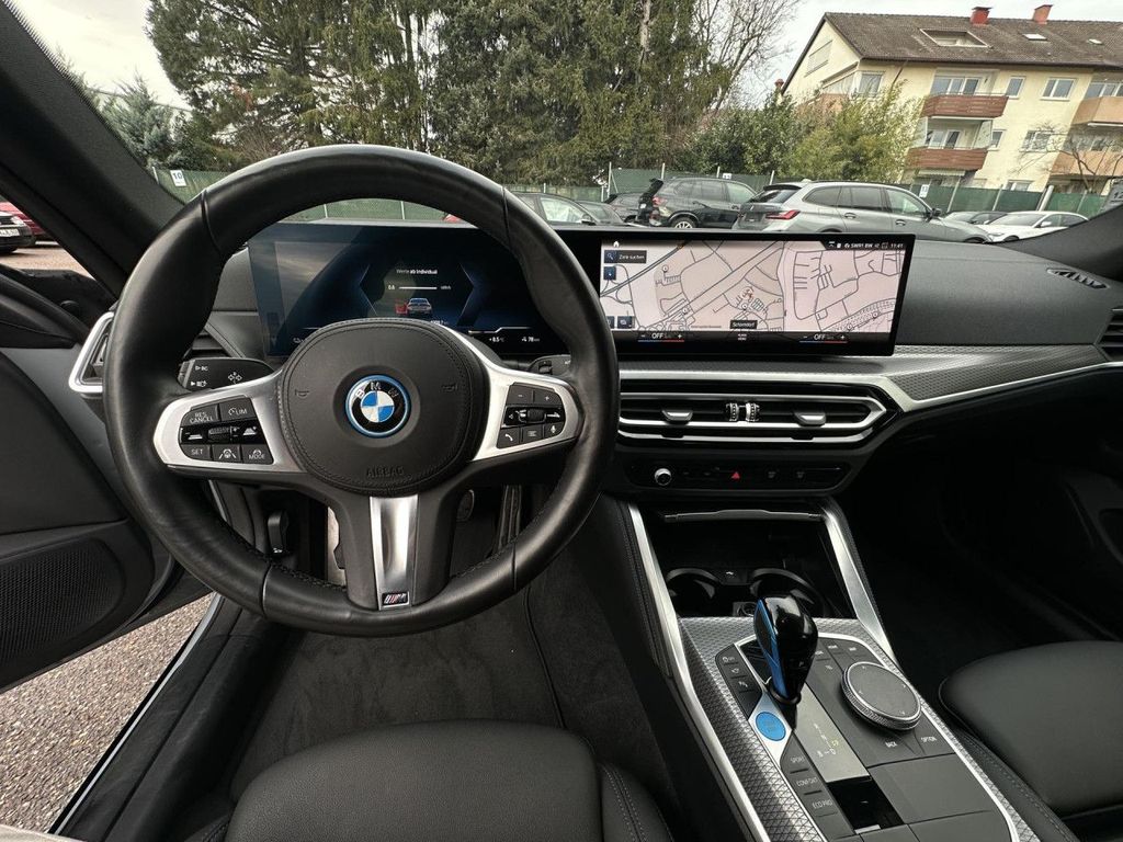 BMW i4 2023