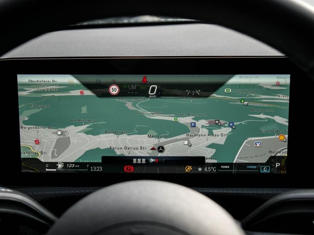 Mercedes-Benz CLA 200 2026