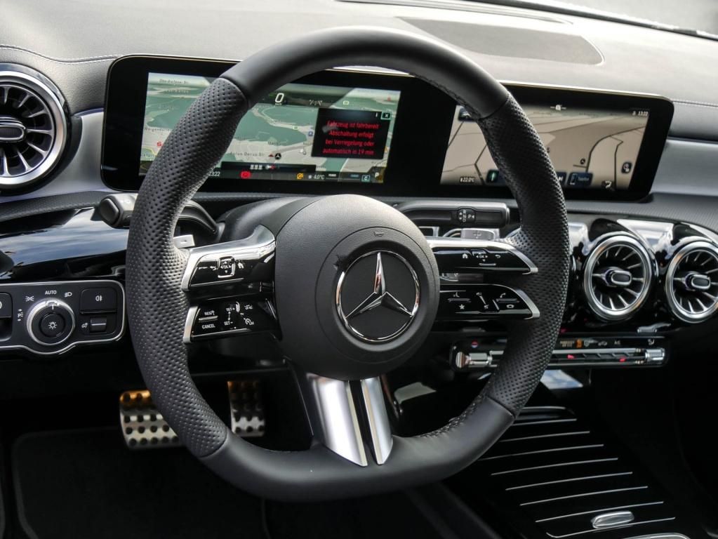 Mercedes-Benz CLA 200 2026