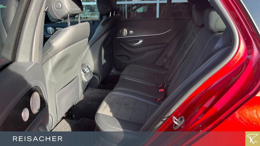 Mercedes-Benz E 300 2023