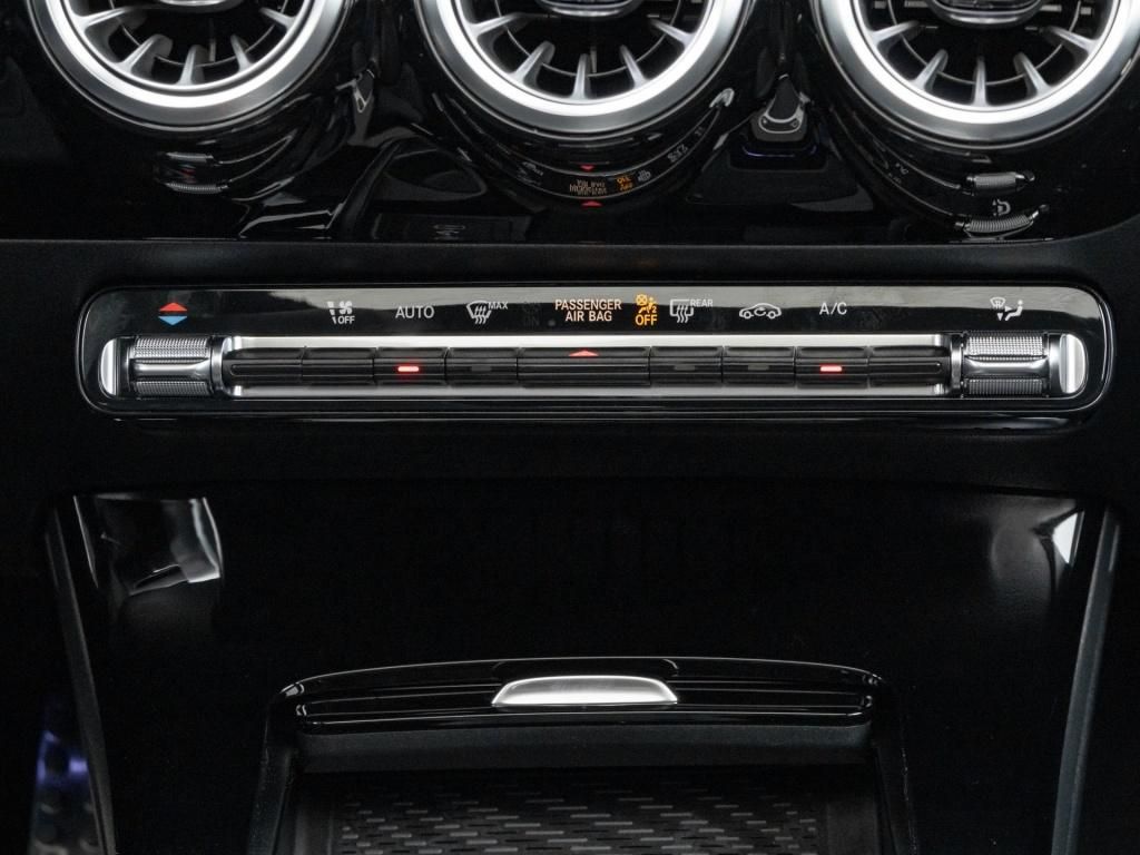 Mercedes-Benz CLA 200 2026