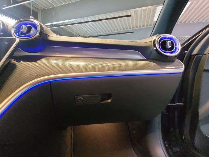 Mercedes-Benz C 200 2026