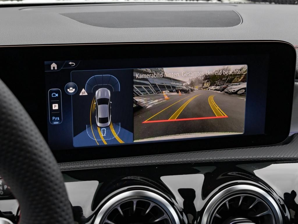 Mercedes-Benz CLA 200 2026