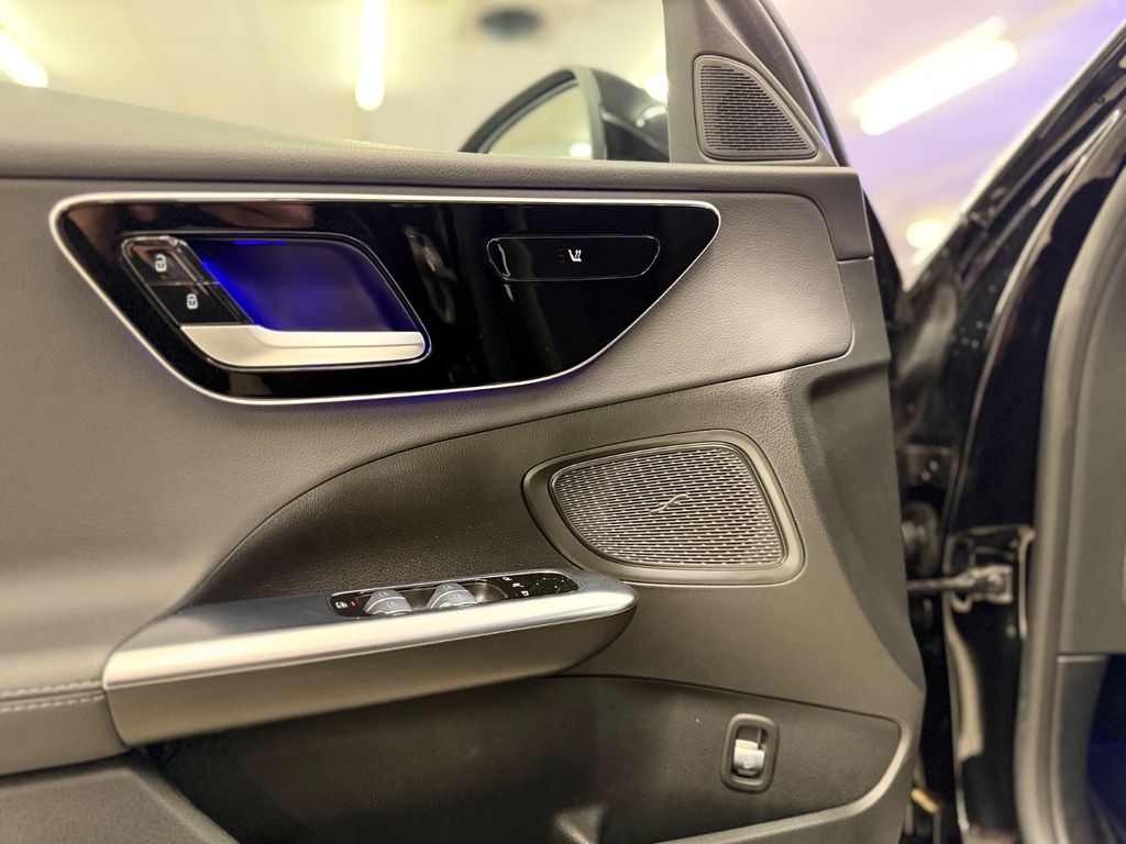 Mercedes-Benz C 300 2024