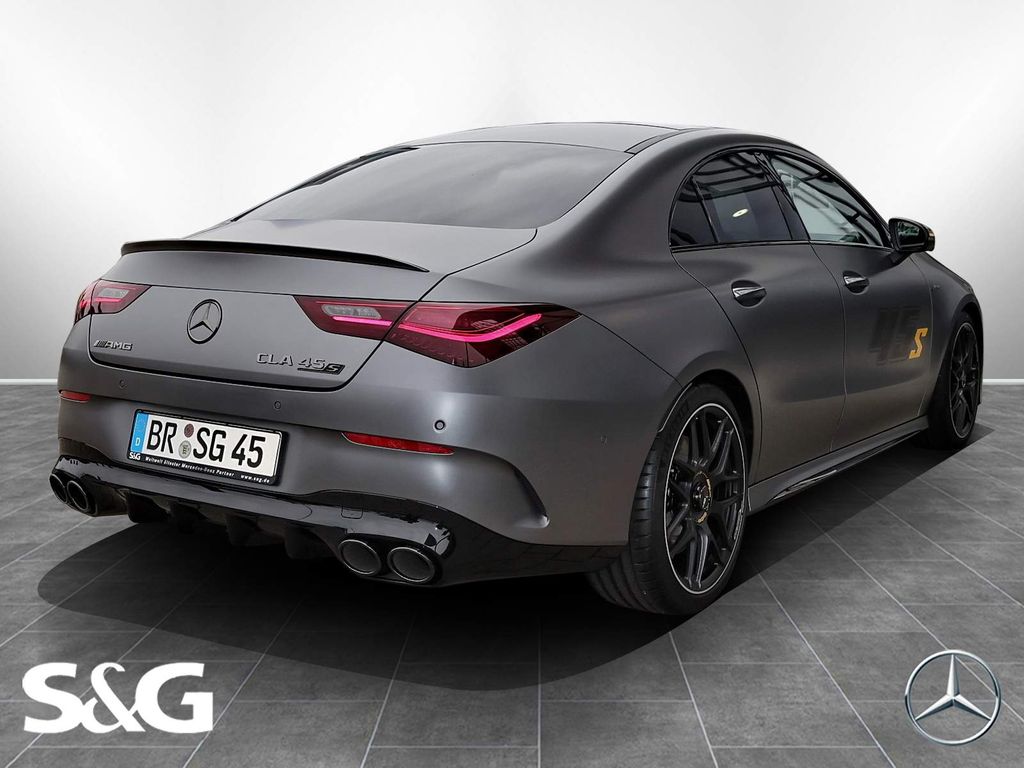 Mercedes-Benz CLA 45 AMG 2025