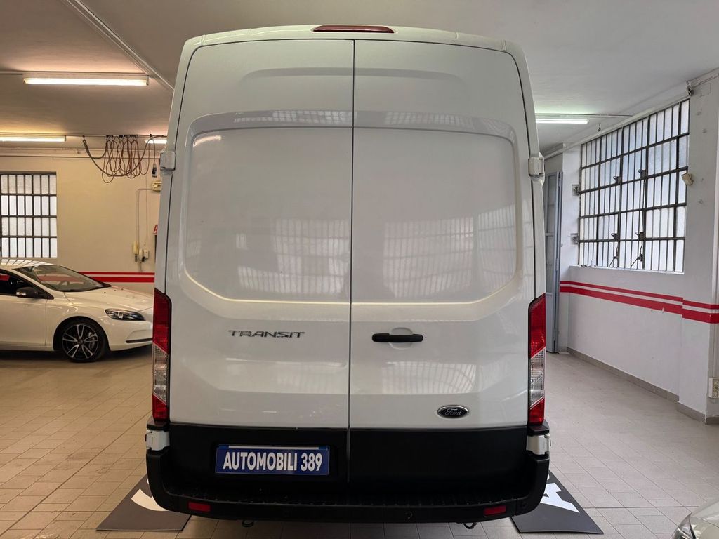 Ford Transit 2023