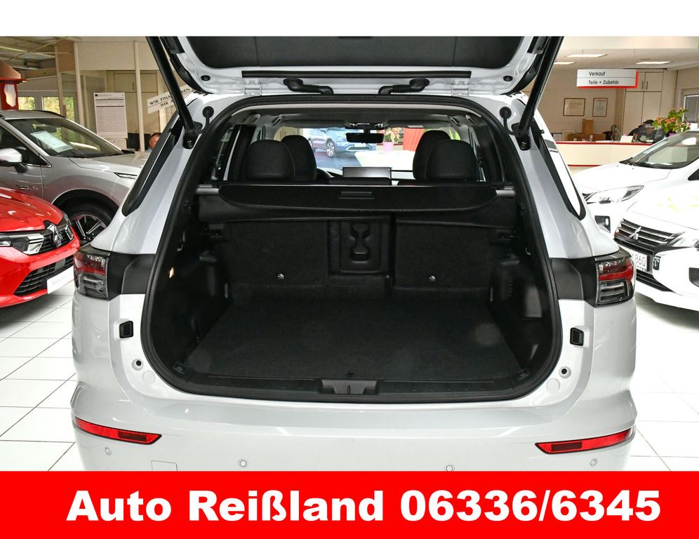 Mitsubishi Outlander 2025