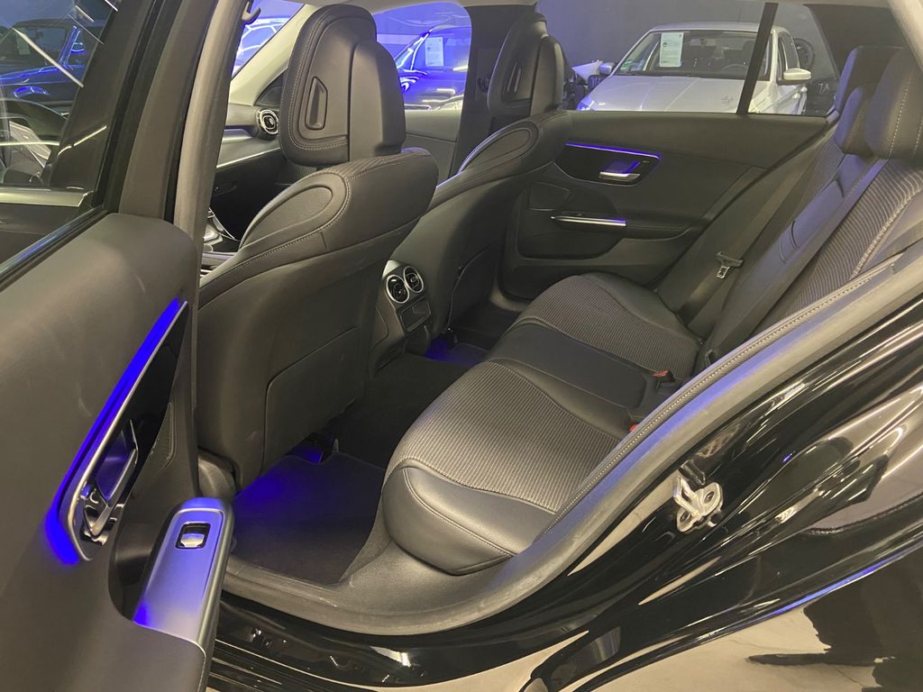 Mercedes-Benz C 300 2024