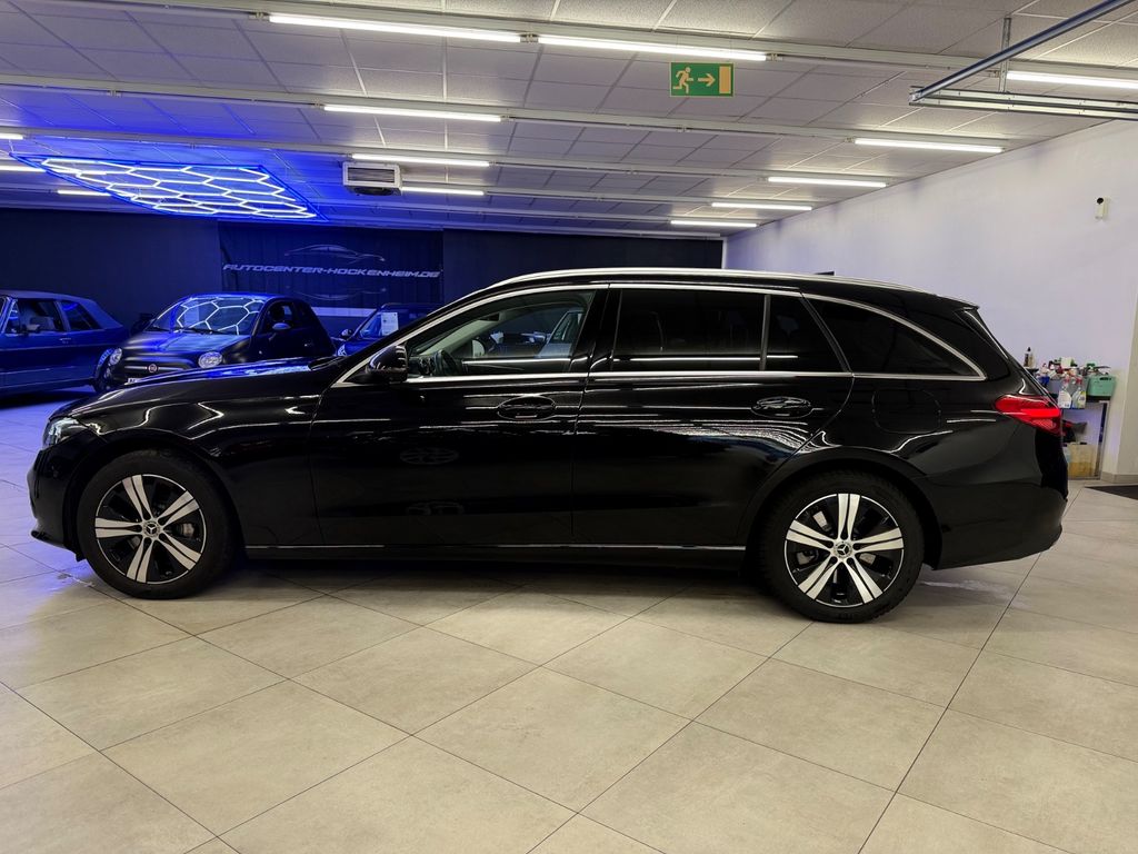 Mercedes-Benz C 300 2024