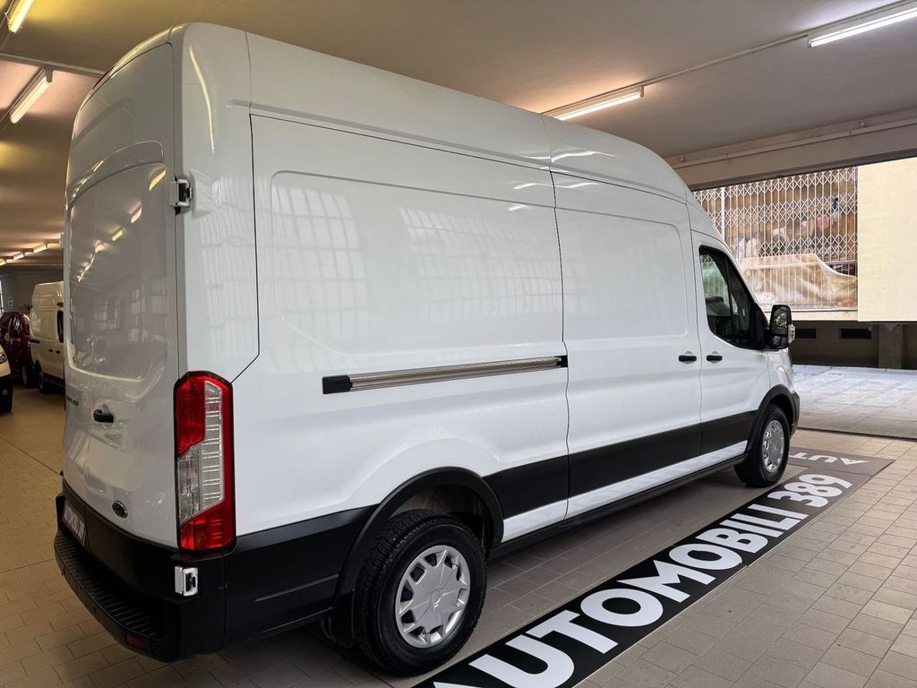 Ford Transit 2023