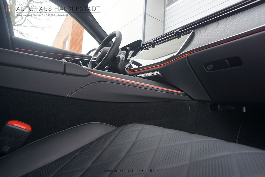Mercedes-Benz E 300 2025
