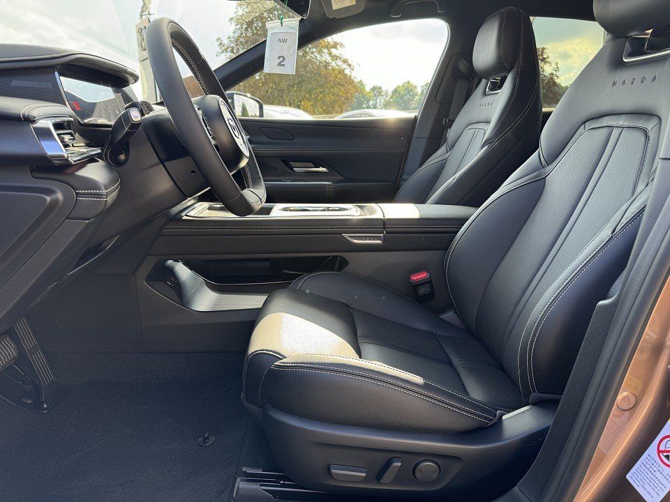 Mazda 6e