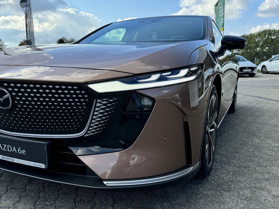 Mazda 6e