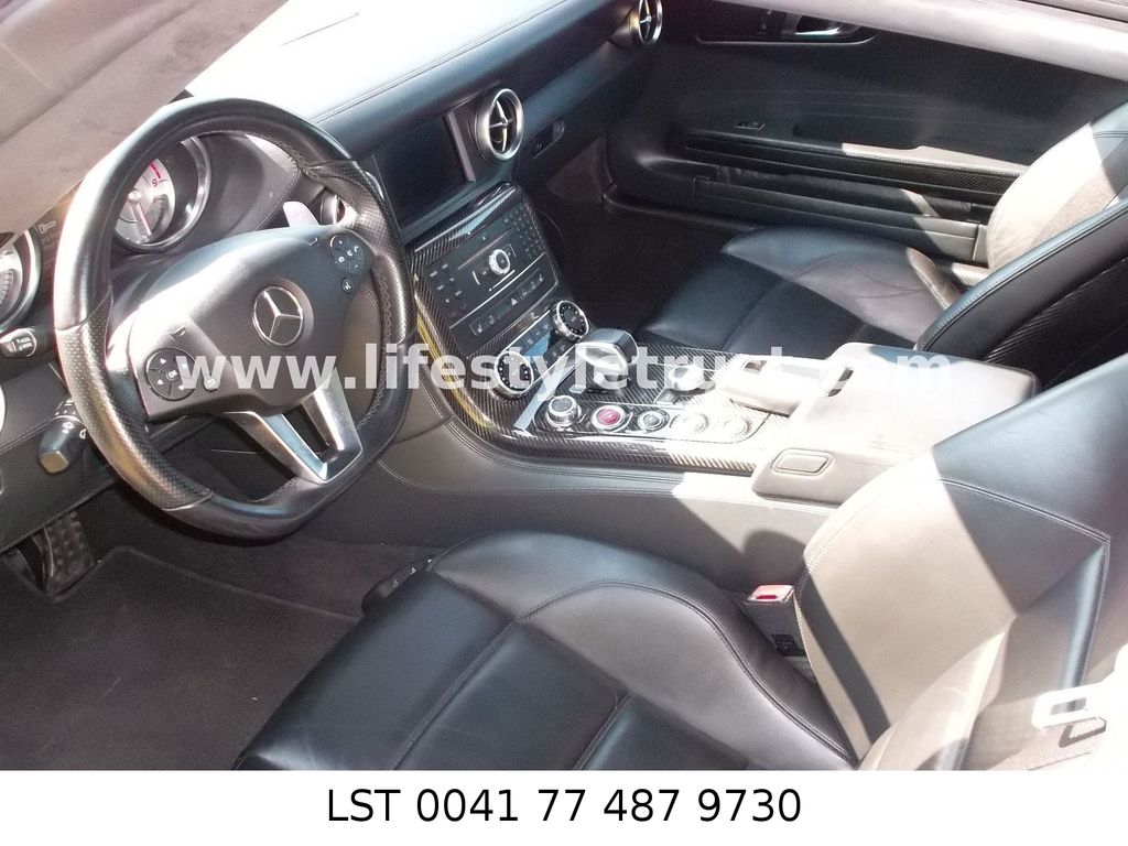 Mercedes-Benz SLS AMG 2012