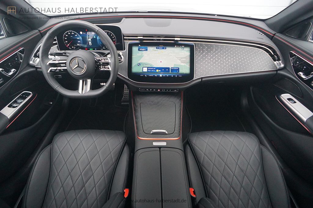 Mercedes-Benz E 300 2025