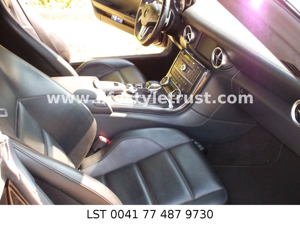 Mercedes-Benz SLS AMG 2012