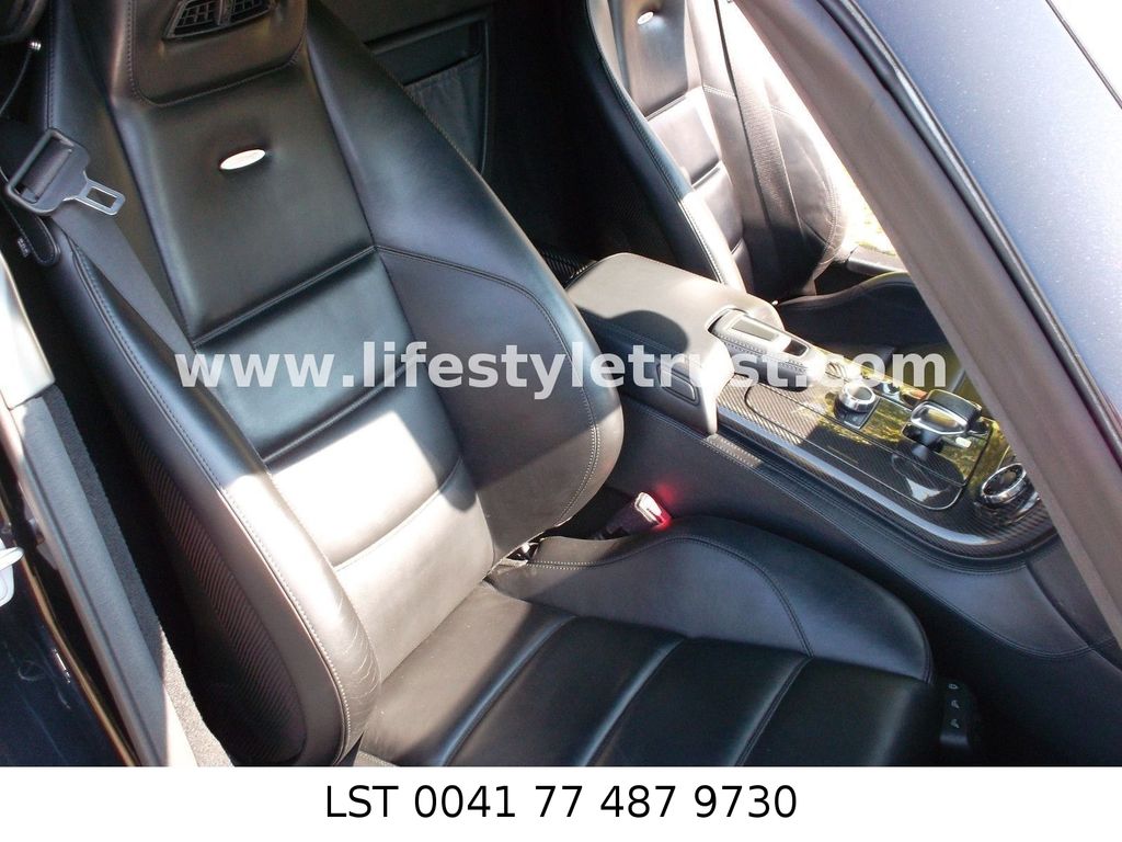 Mercedes-Benz SLS AMG 2012