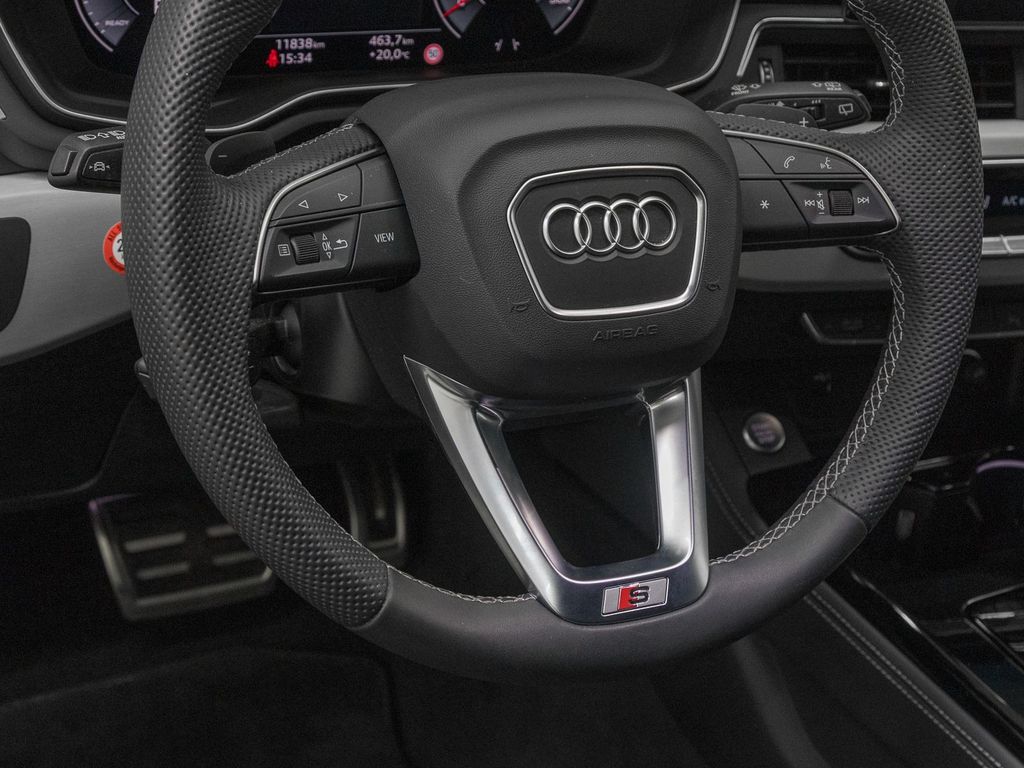 Audi A4 2025