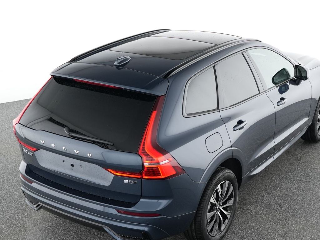Volvo XC60 2025