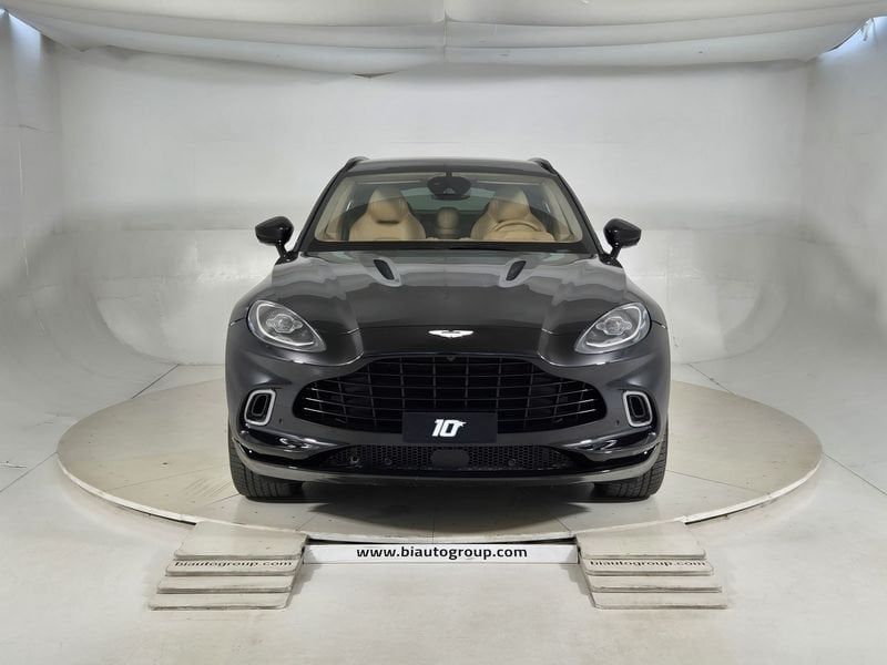 Aston Martin DBX 2020