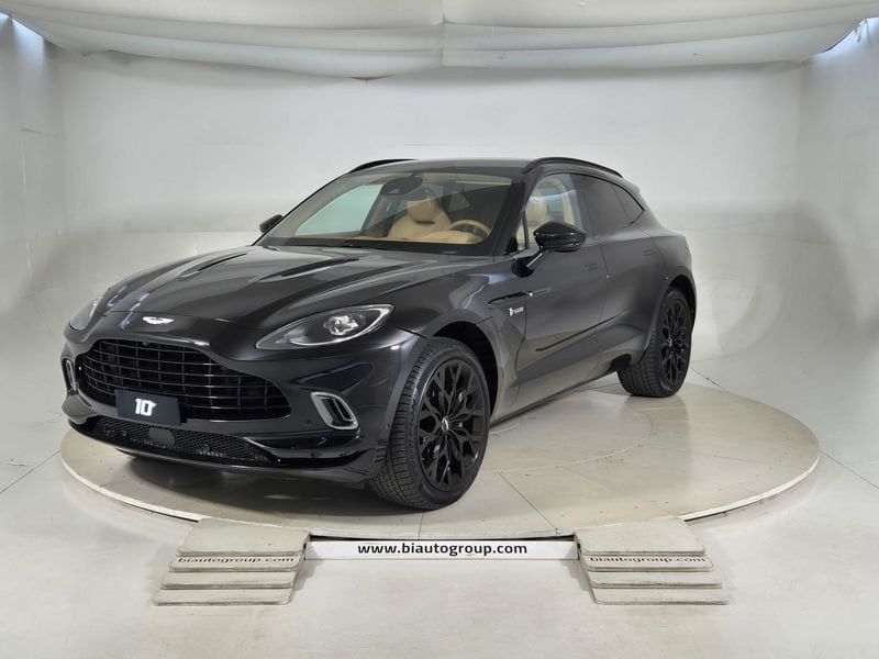 Aston Martin DBX 2020