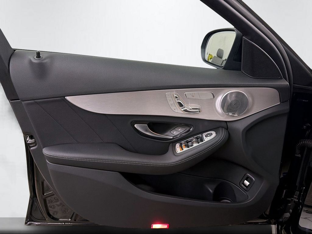 Mercedes-Benz C 300 2020