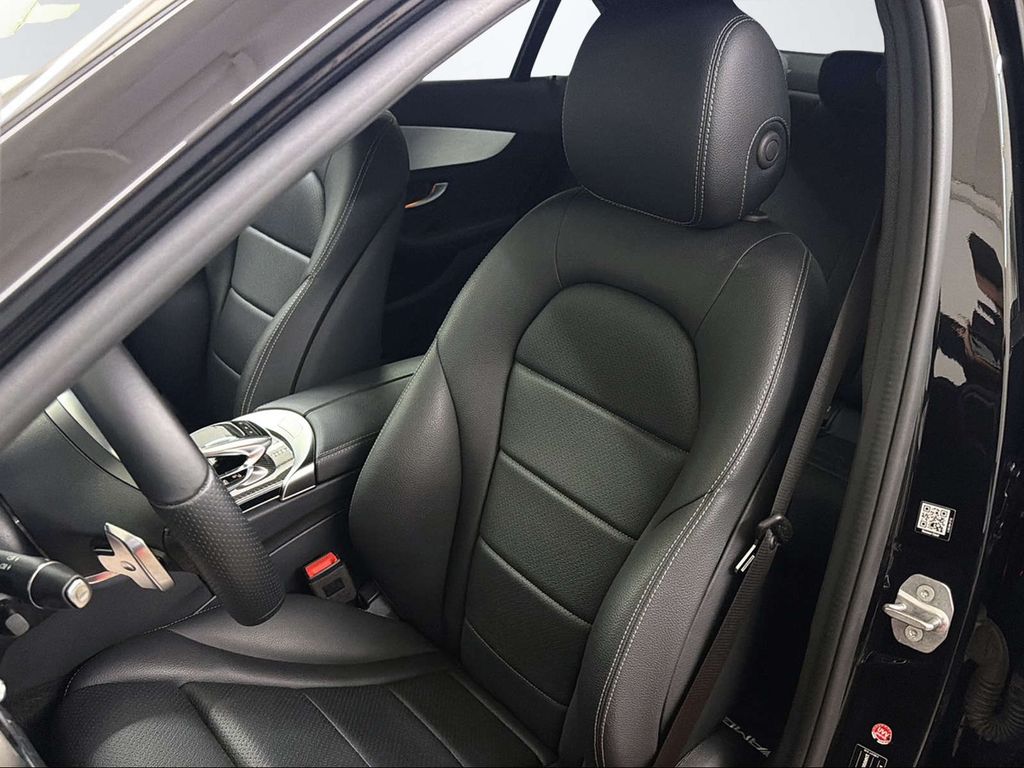 Mercedes-Benz C 300 2020