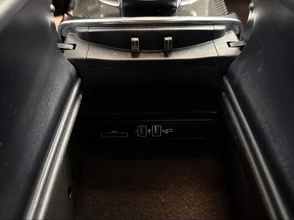 Mercedes-Benz C 300 2020