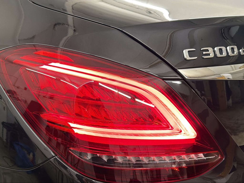 Mercedes-Benz C 300 2020