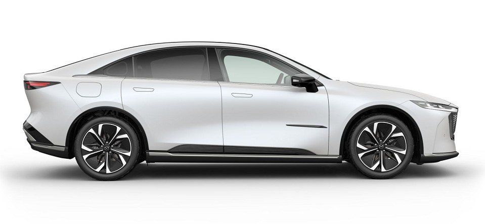 Mazda 6e