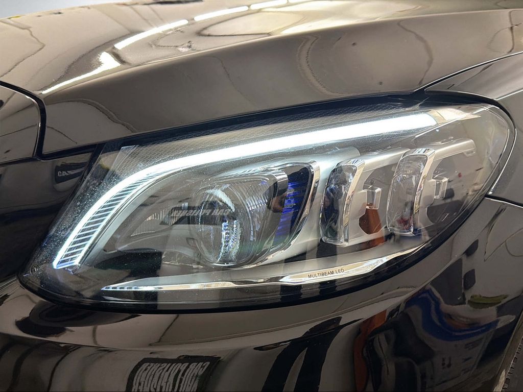 Mercedes-Benz C 300 2020