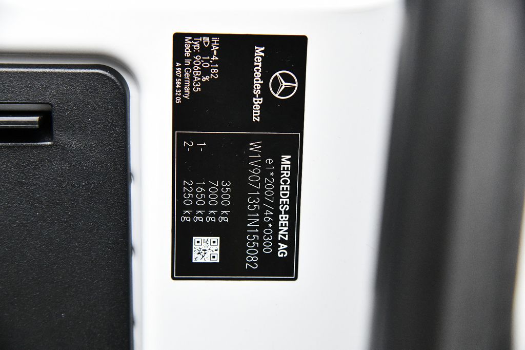 Mercedes-Benz Sprinter 2021