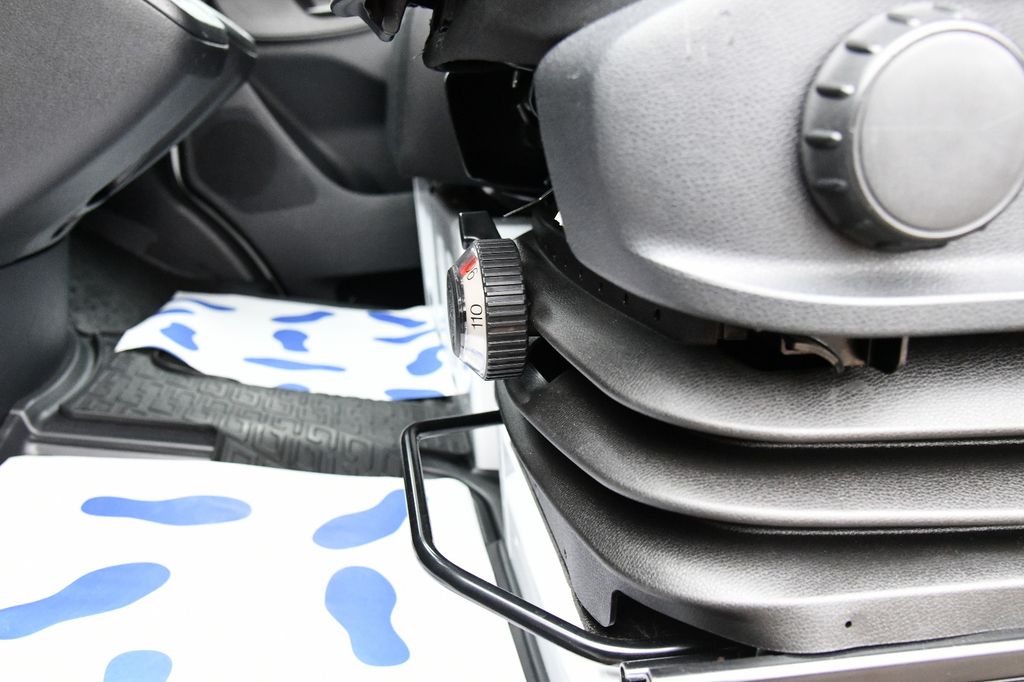 Mercedes-Benz Sprinter 2021