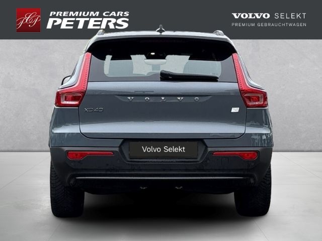 Volvo XC40 2022